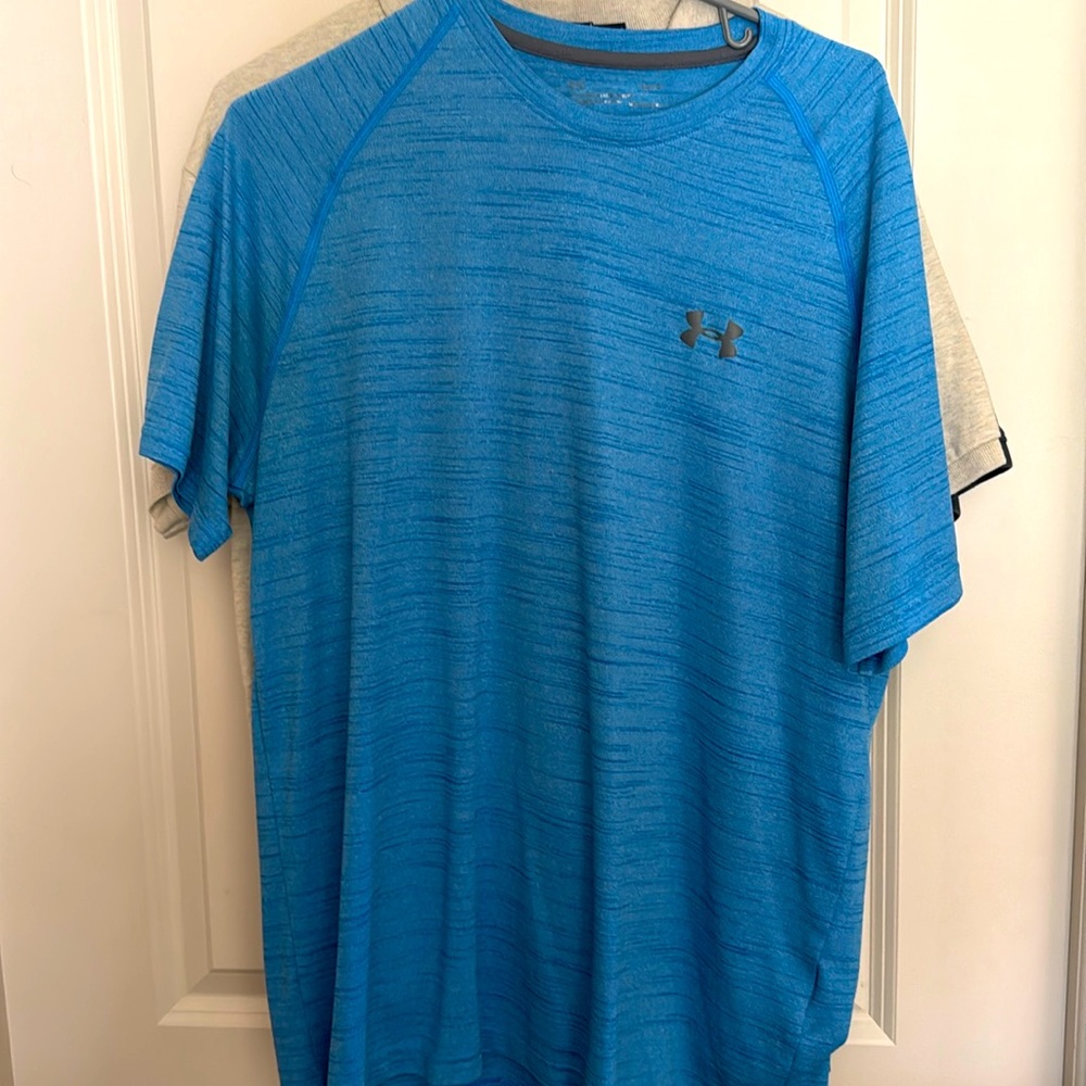 Blue under Armour T-shirt